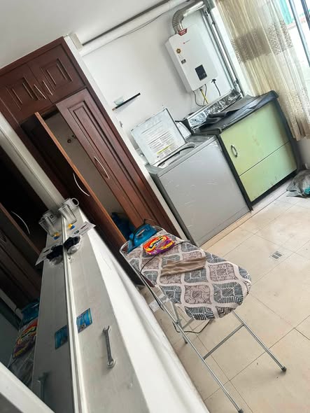 Habitación amoblada en arriendo en Iñaquito