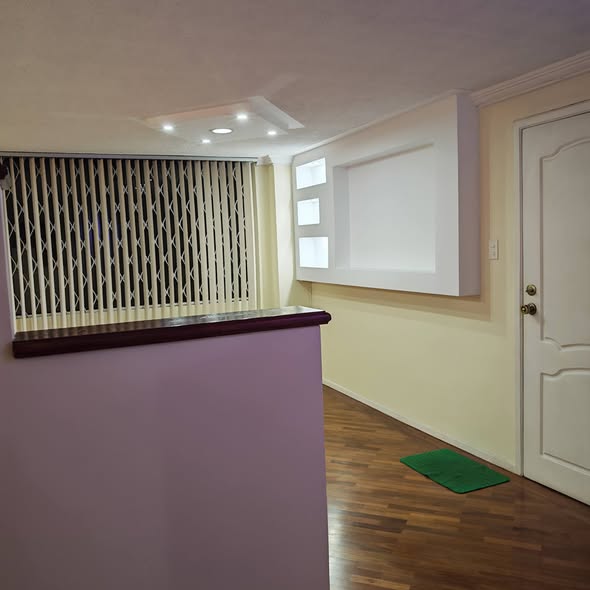 Departamento de tres dormitorios en arriendo en Ponceano