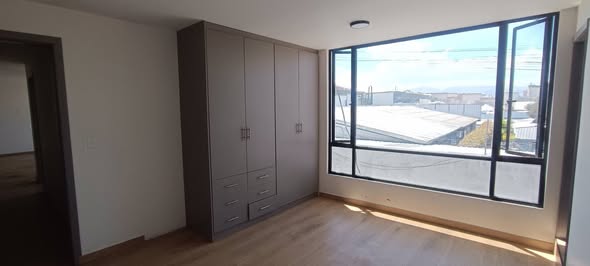 Mini suite en Calderón, cerca de la Plaza Coral Carapungo