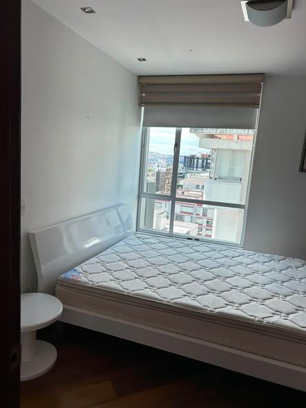 Departamento amoblado de 120 m² en González Suárez