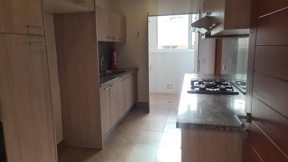 Departamento de 3 habitaciones en arriendo frente al colegio Benalcázar