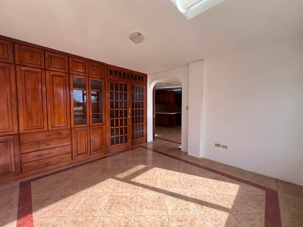 Departamento de 80 m² en conjunto privado en Cumbayá