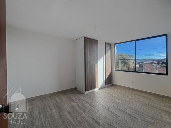 Departamento en arriendo en el sector de Pifo — foto 3 de 5