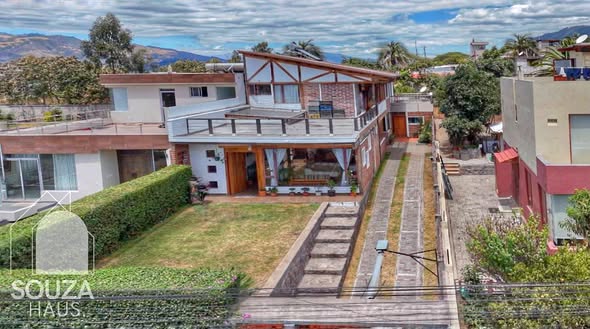 Casa en arriendo en el sector de Cumbayá