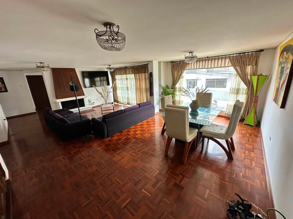Habitación con baño propio cerca de la Gaspar de Villarroel — foto 2 de 5