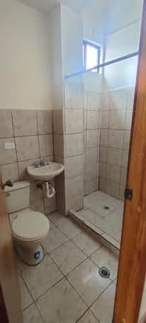Departamento de 2 dormitorios en arriendo en Tumbaco Centro