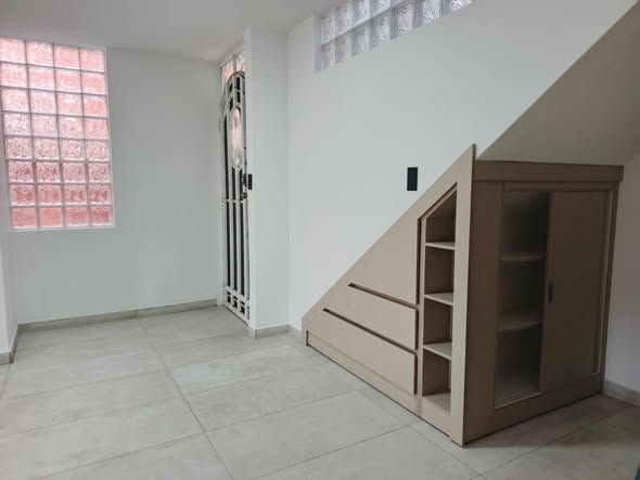 Departamento de 3 habitaciones en Carcelén — foto 2 de 5