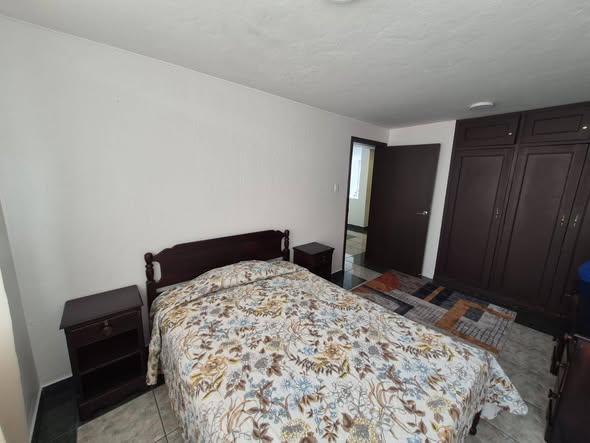 Departamento de 2 dormitorios en arriendo en República y 10 de Agosto — foto 2 de 5
