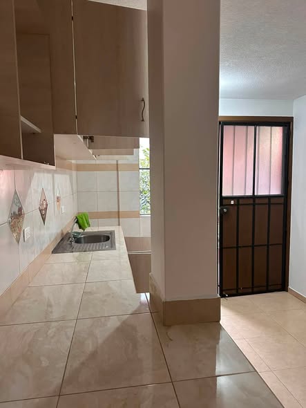 Mini departamento en San Patricio, Cumbayá