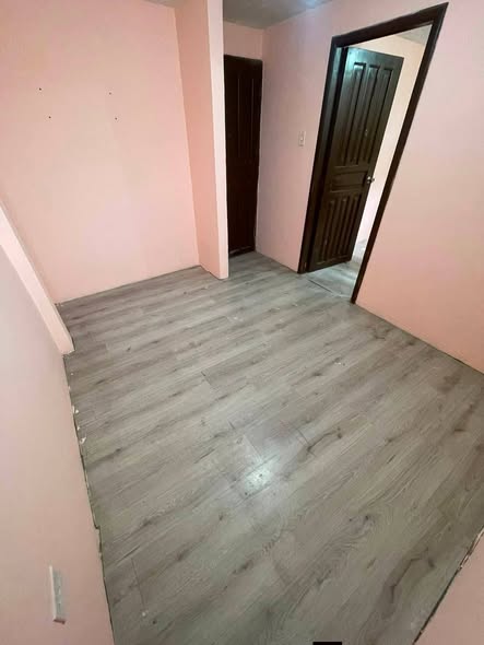 Casa de 3 pisos en arriendo en Ponceano Bajo — foto 3 de 5