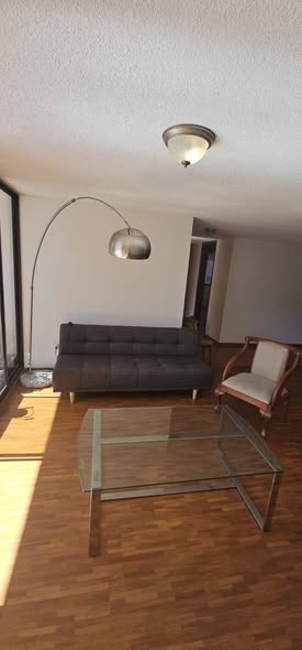 Departamento de 2 dormitorios en arriendo en La Carolina — foto 3 de 5