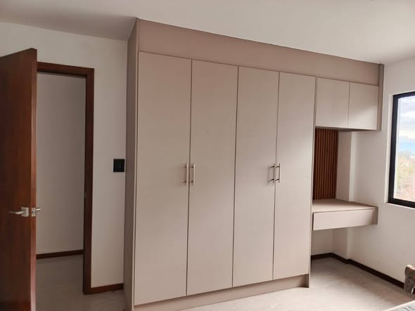 Departamento de 3 dormitorios en arriendo en Yaruquí