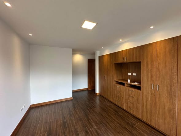 Departamento de 121 m² en La Primavera, Cumbayá — foto 2 de 3