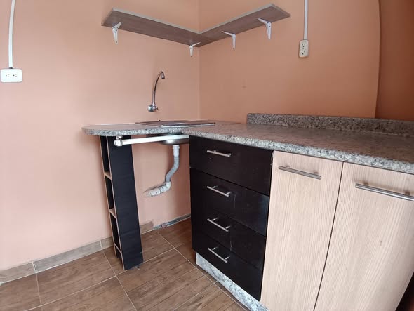 Mini suite en arriendo en Los Granados — foto 2 de 5