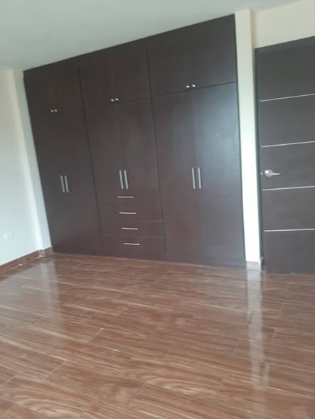 Departamento de dos dormitorios en arriendo en Tumbaco — foto 3 de 5