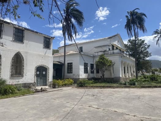 Habitaciones en arriendo para estudiantes en Av. América y Bolivia