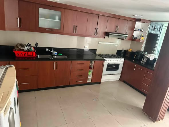 Habitación con baño propio cerca de la Gaspar de Villarroel — foto 3 de 5