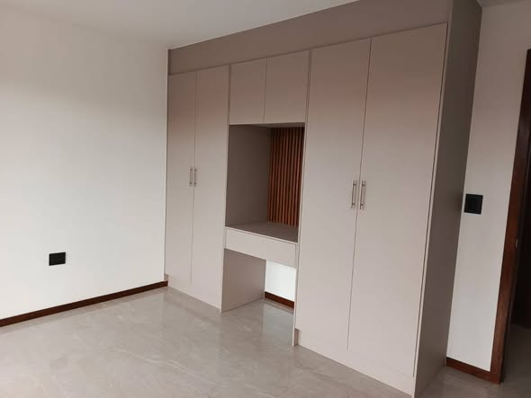 Departamento de 3 dormitorios en arriendo en Yaruquí — foto 3 de 5