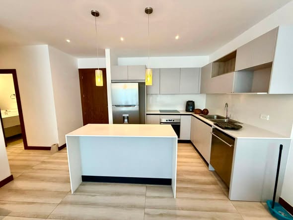 Departamento de 2 dormitorios en arriendo en La Primavera, Cumbayá — foto 4 de 5