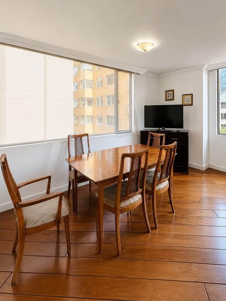 Suite amoblada en arriendo en Benalcázar, piso 7 — foto 5 de 6