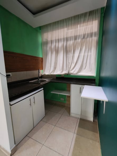 Suite monoambiente en arriendo en Mariana de Jesús — foto 2 de 5