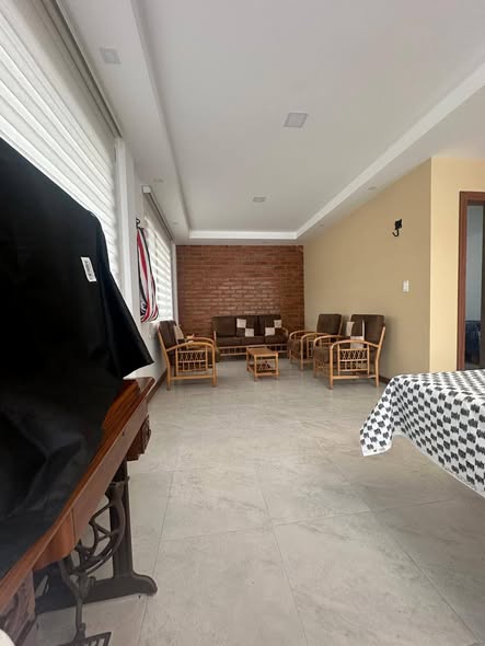 Departamento en arriendo en Tumbaco — foto 3 de 5