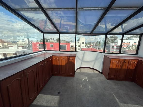 Casa de 4 habitaciones en arriendo en El Condado — foto 5 de 5