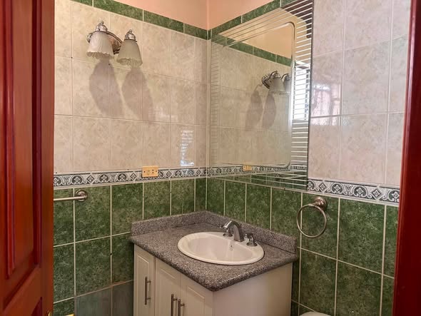 Departamento de 3 habitaciones en Cumbayá — foto 4 de 5