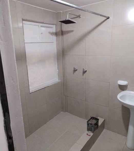 Mini departamento en arriendo en Carcelén Alto — foto 3 de 5
