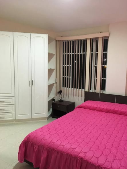Departamento de 3 dormitorios en arriendo en Tumbaco — foto 4 de 5