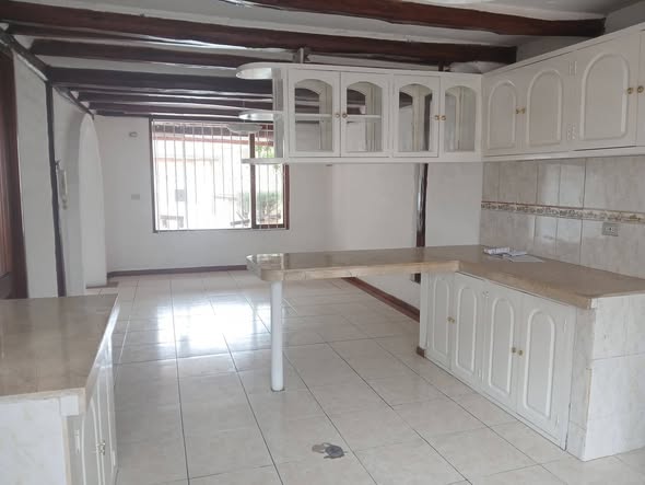 Casa de 3 dormitorios en conjunto Terracota, Sangolquí — foto 3 de 5