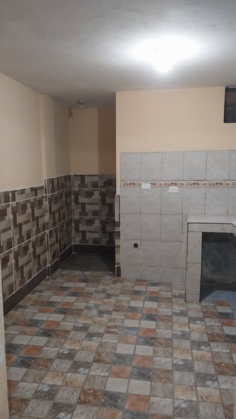 Cuarto con cocina y baño independiente en Tumbaco — foto 2 de 3