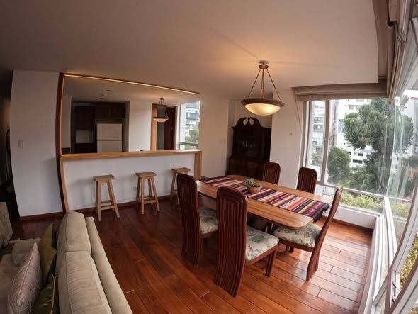 Departamento amoblado de 3 habitaciones en arriendo en Bellavista — foto 4 de 5