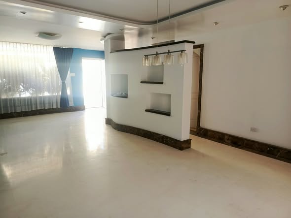 Casa de 4 dormitorios en arriendo en Los Álamos, Eloy Alfaro — foto 4 de 5