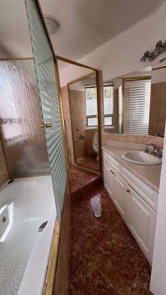 Casa en arriendo en La Primavera, Cumbayá — foto 4 de 5