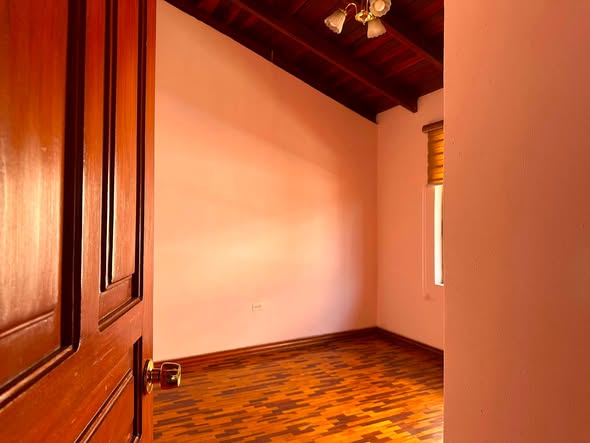Departamento de 3 habitaciones en Cumbayá — foto 5 de 5