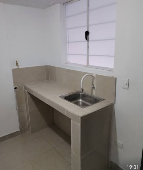Mini departamento en arriendo en Carcelén Alto — foto 5 de 5