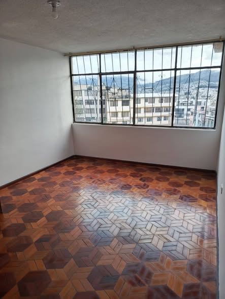 Departamento de dos dormitorios en Las Doscientas Casas — foto 3 de 5