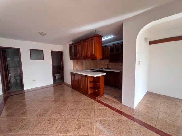 Departamento de 80 m² en conjunto privado en Cumbayá — foto 5 de 5